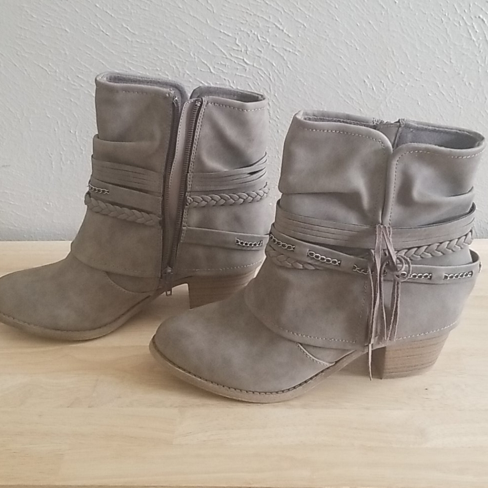 Women's Boots
